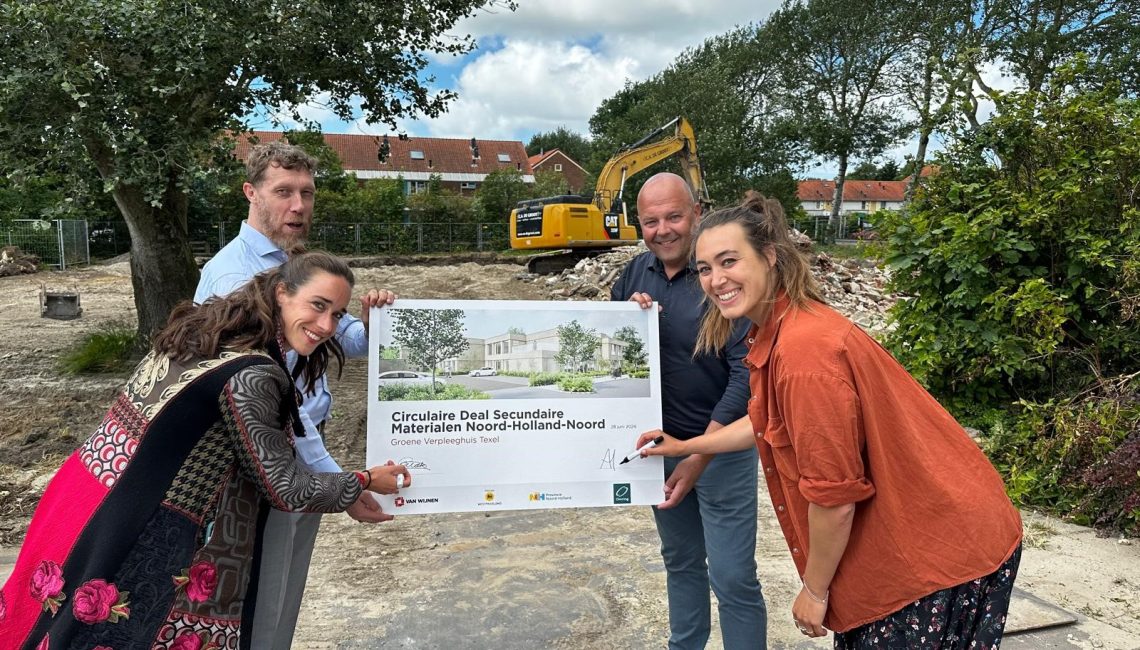 vlnr Lianne Quax, Sjoerd Pronk (Van Wijnen), CA de Groot, Ailin Haijer